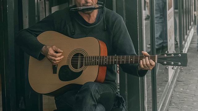 Don&rsquo;t Follow Your Passion. Be Passionate About What You Do.